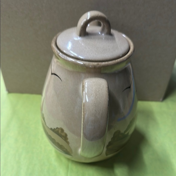 Vintage Winterling from Germany Red and Tan Ceramic Teapot with Pastoral Art - Picture 4 of 7